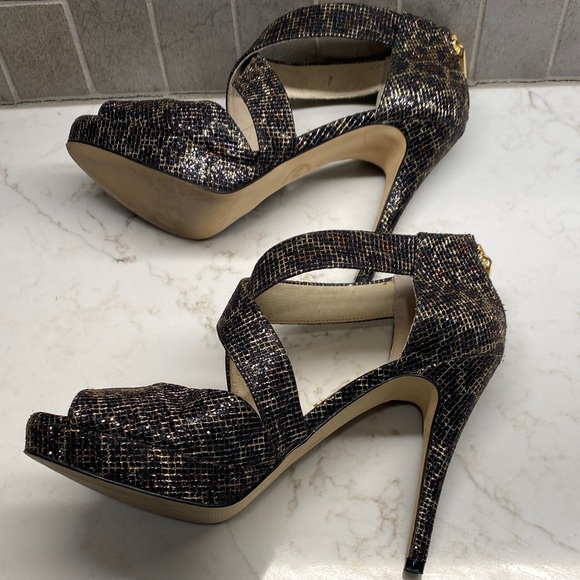 Michael Kors Leopard Textured Platform Heels Black Gold Size 7 - Picture 5 of 11